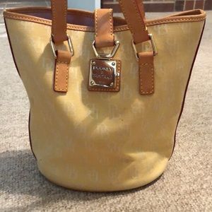 Dooney & Bourke Purse